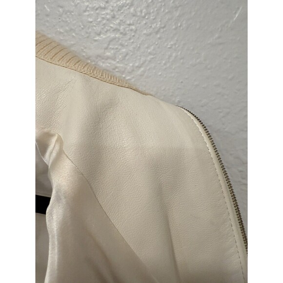 St.John Rabbit  by marie grey Fur Vest Full Zip Silk Lined Lamb Leather Trim - Picture 12 of 12